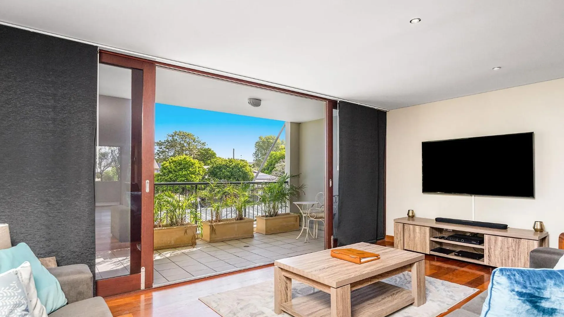 Byron Bay Accom Unit 6 21-25 Fletcher Street - A Seventh Heaven