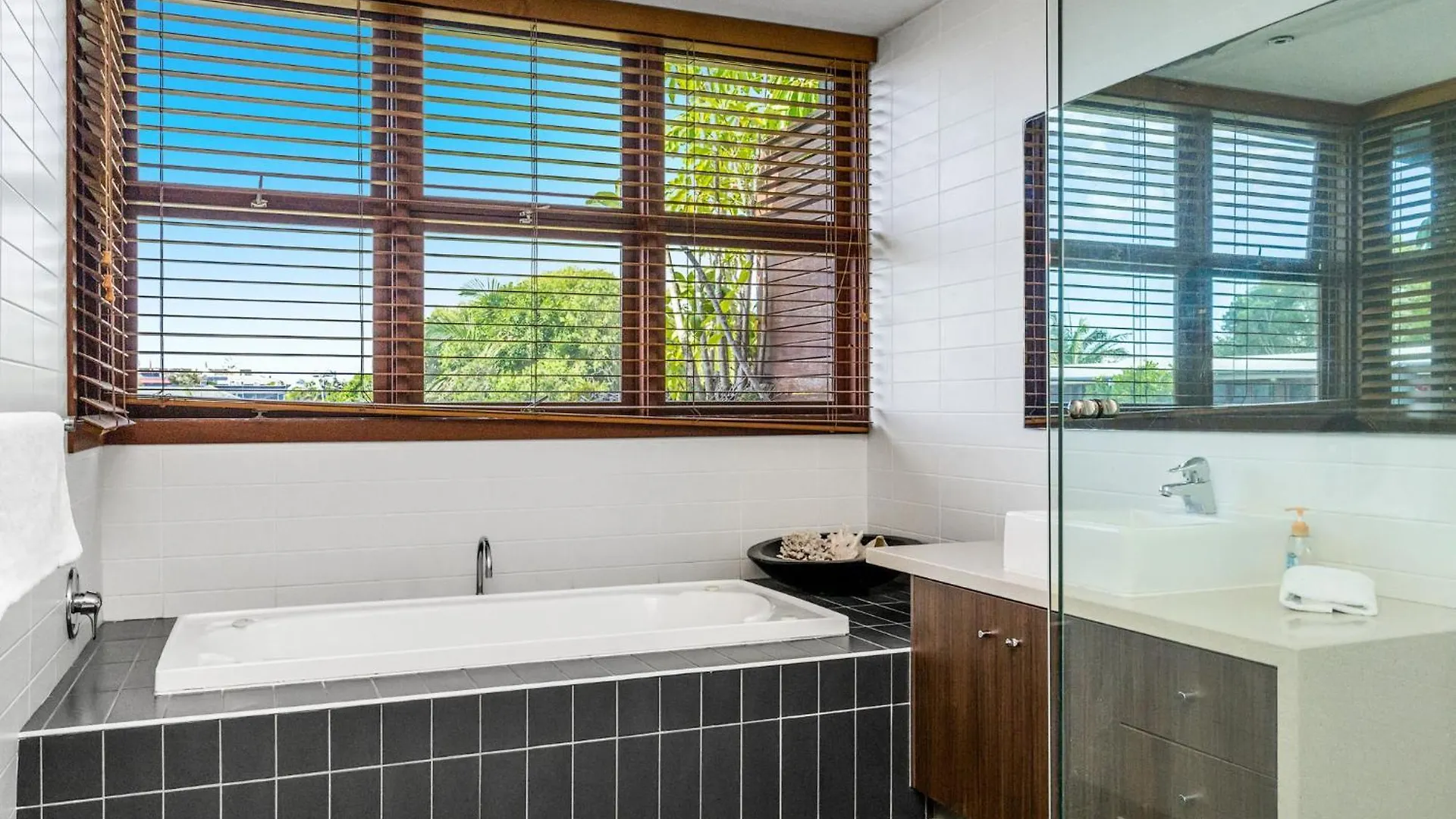 Byron Bay Accom Unit 6 21-25 Fletcher Street - A Seventh Heaven Lägenhet Byron Bay